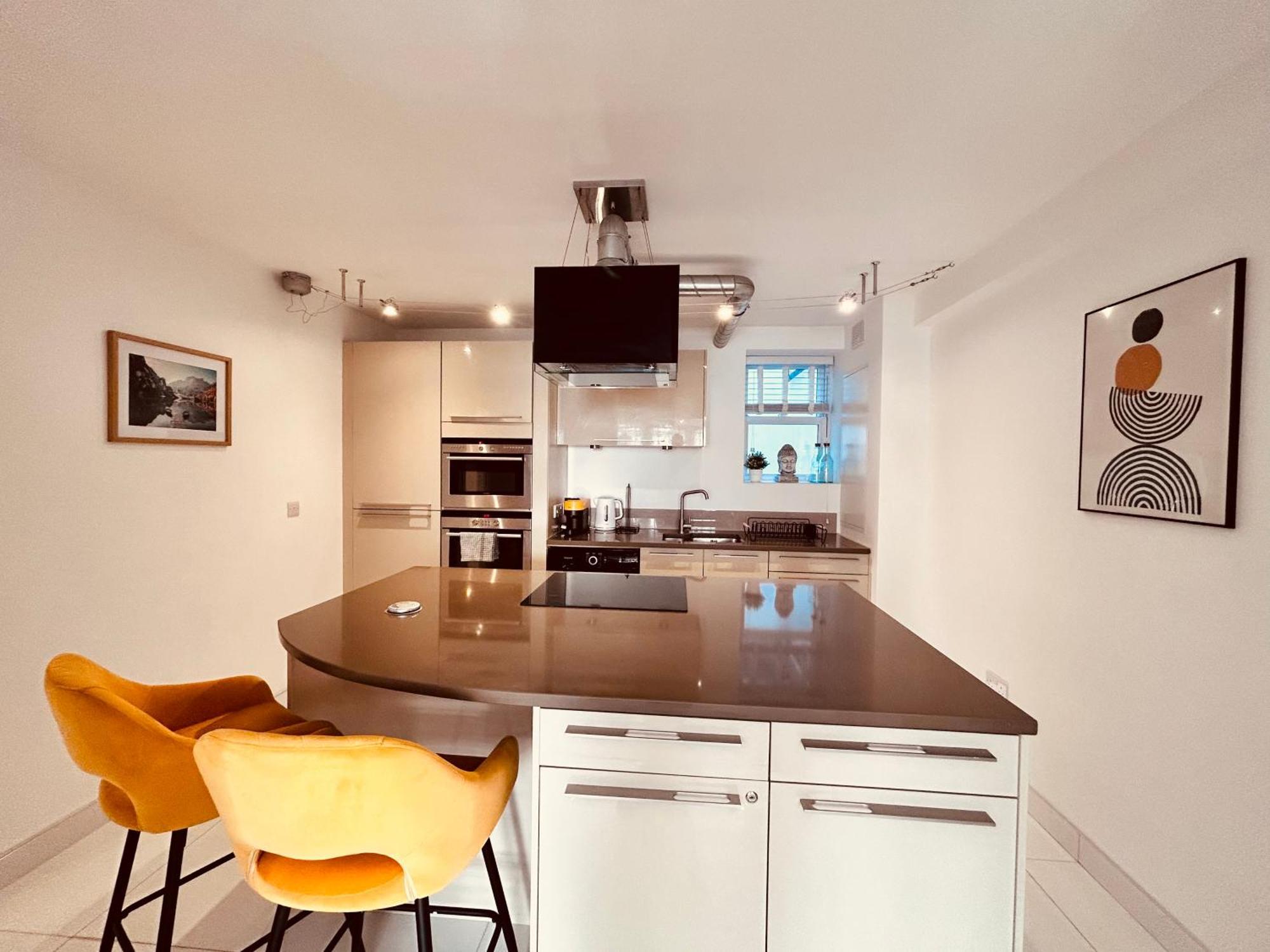 Stunning Spacious B.Apt. Slps.4 London Exterior photo